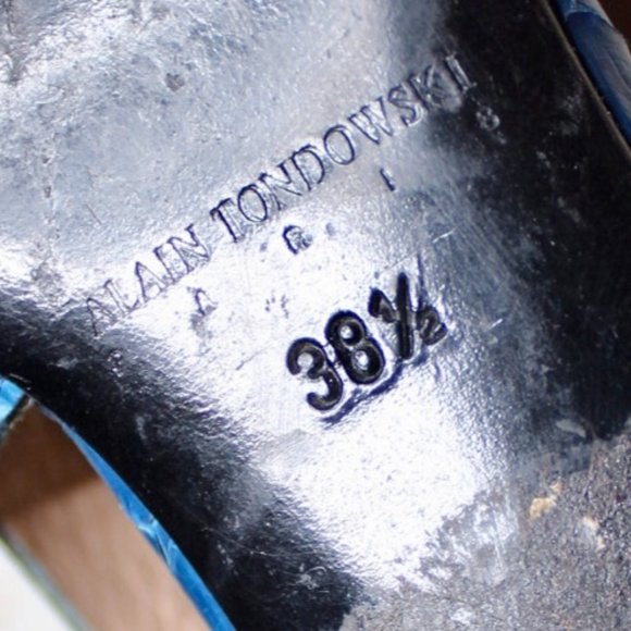 Alain Tondowski Heals- Blue Snakeskin - Picture 4 of 9